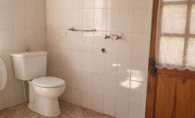 Casa Moderna 3D/2B en Linderos, Buin – Año 2022 con estacionamiento