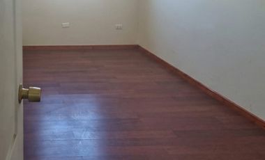 Casa Moderna 3D/2B en Linderos, Buin – Año 2022 con estacionamiento