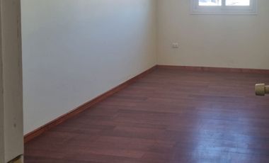 Casa Moderna 3D/2B en Linderos, Buin – Año 2022 con estacionamiento