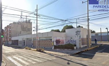B710 Inmueble Comercial en Venta en Esquina Puebla