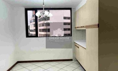 Venta de Departamento de 3 dormitorios, Sector El Bosque, Quito, Ecuador