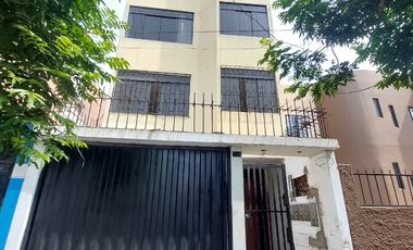 Departamento En Venta A 4 Cuadras Del Ovalo De La Perla