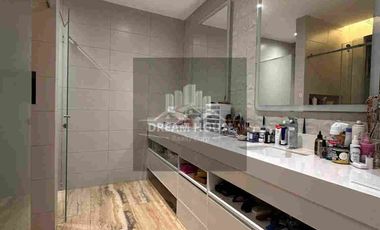 Venta de Casa de 5 dormitorios, Sector San Patricio, Cumbayá, Ecuador