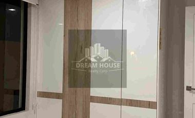 Venta de Casa de 5 dormitorios, Sector San Patricio, Cumbayá, Ecuador