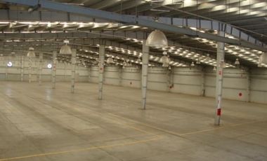 Estupenda Nave Industrial en Renta, en Ciudad Industrial.