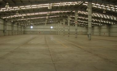 Estupenda Nave Industrial en Renta, en Ciudad Industrial.