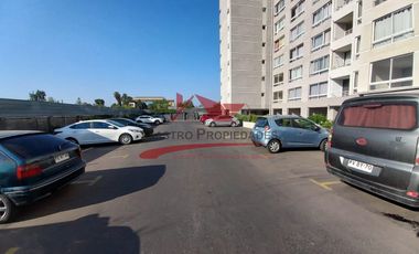 Departamento Nuevo en Piso 8 con 2 Dormitorios, 1 Baño, Condominio Alto Goycolea, Comuna La Cisterna.