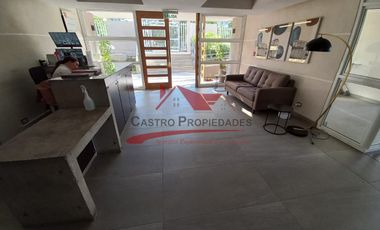 Departamento Nuevo en Piso 8 con 2 Dormitorios, 1 Baño, Condominio Alto Goycolea, Comuna La Cisterna.