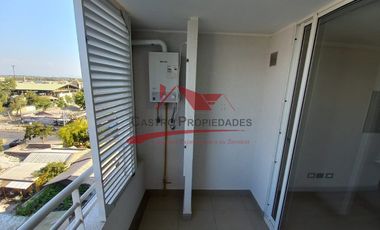 Departamento Nuevo en Piso 8 con 2 Dormitorios, 1 Baño, Condominio Alto Goycolea, Comuna La Cisterna.
