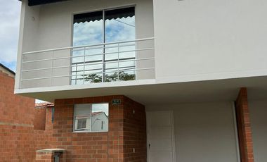 VENTA CASA ESQUINERA BARRIO ABIERTO JAMUNDI