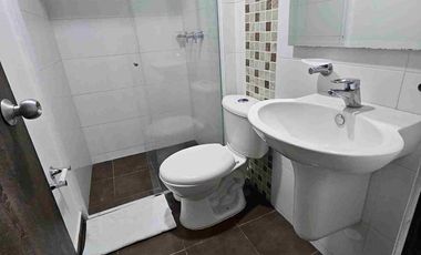 ARRIENDO APARTAMENTO AMOBLADO FRENTE CLINICA FOSUNAB  FLORIDABLANCA