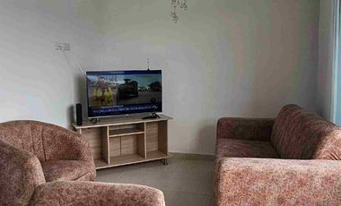 ARRIENDO APARTAMENTO AMOBLADO FRENTE CLINICA FOSUNAB  FLORIDABLANCA