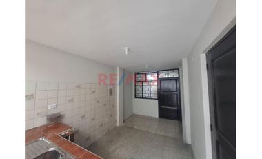 Se Alquila Casa En La Urb Rinconada At 102 M2 S/2500