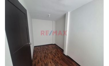 Se Alquila Casa En La Urb Rinconada At 102 M2 S/2500