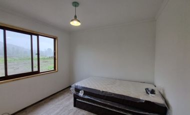 Arriendo Casa en Parcela Semi Amoblada – Exclusivo Loteo Alto Río