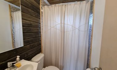 Arriendo Casa en Parcela Semi Amoblada – Exclusivo Loteo Alto Río