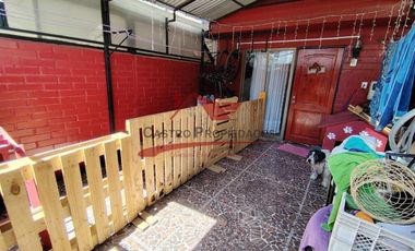 Hermosa Casa de Dos Pisos Ampliada con 5 Dormitorios, 2 Baños, Villa Anguita VI, Comuna San Bernardo.