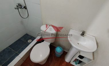 Hermosa Casa de Dos Pisos Ampliada con 5 Dormitorios, 2 Baños, Villa Anguita VI, Comuna San Bernardo.