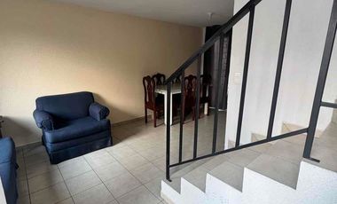 Renta casa amueblada en la salida a CDMX  en los viñedos