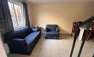 Renta casa amueblada en la salida a CDMX  en los viñedos