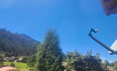 Tu refugio privado con la mejor vista de Chía! ⛰️✨  ¿Buscas privacidad, espacio y una vista que te quite el aliento? Esta casa de 3 niveles en Fonquet