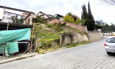 Terreno en venta cerca al nuevo Coral Hipermercados Loja Ecuador