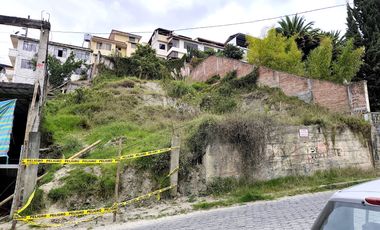Terreno en venta cerca al nuevo Coral Hipermercados Loja Ecuador