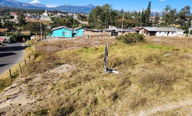 Terreno de Venta en La Merced, con todos los servicios en derechos y acciones