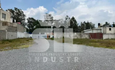 Patio de Maniobras en Renta