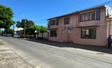 ¡En venta! Terreno estratégico en pleno centro de Coronel