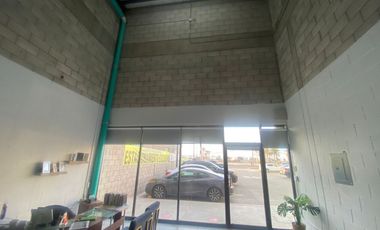 LOCAL COMERCIAL EN RENTA EN PLAZA VERONA MEXICALI