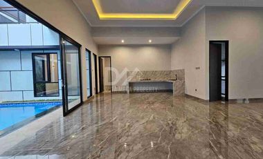 Rumah dijual Mewah di Bintaro Sektor 9 Tangerang Tropical Private Pool