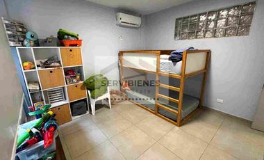 Casa en Venta en Urdesa Central