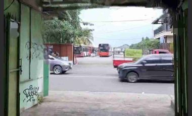 Dijual gudang strategis, di Cipayung ciputat, akses jl 2 mobil, bisa dilewati truk kontainer 40 feet 24 jam