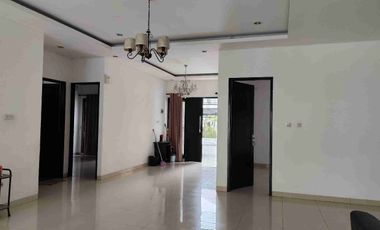 Dijual Rumah Cantik Luas Full Furnished Komplek Bank Raya Demang Lebar Daun Palembang