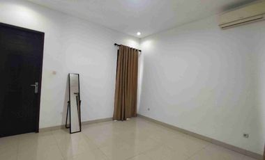 Dijual Rumah Cantik Luas Full Furnished Komplek Bank Raya Demang Lebar Daun Palembang