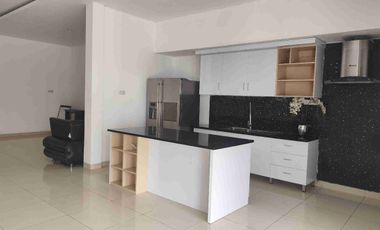 Dijual Rumah Cantik Luas Full Furnished Komplek Bank Raya Demang Lebar Daun Palembang
