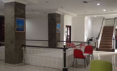 Gedung Komersial 3 Lantai Disewakan, di Sanur, Denpasar Area