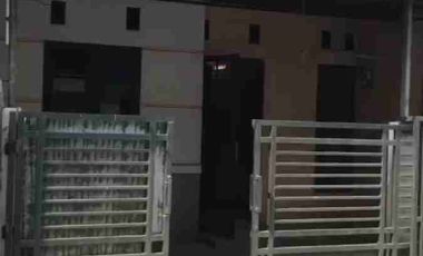rumah komplek deket greenlake cipondoh tangerang