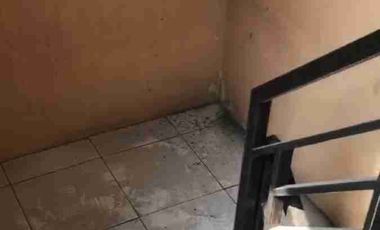 rumah komplek deket greenlake cipondoh tangerang