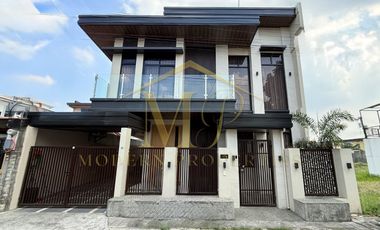 ELEGANT HIGH CEILING HOME WITH DIPPING POOL IN ANGELES CITY, PAMPANGA