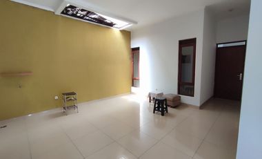 Dijual Rumah Di Cimahi utara  Dekat Alun-Alun Cimahi & Pusat Aktivitas Siap Huni