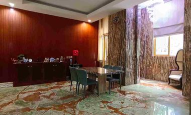 Dijual Apartemen Paladian 3 BR Full Furnished Mewah di Kelapa Gading Jakarta Utara