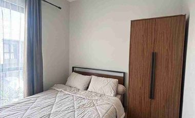 Disewkan rumah full furnish 2 lantai 3 kamar tidur di summarecon crown gading Bekasi