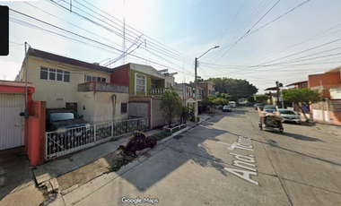 CASA DE OPORTUNIDAD EN LAZARO CARDENAS PRECIO ESPECIAL POR TIEMPO LIMITADO $ 2'806,000