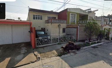 CASA DE OPORTUNIDAD EN LAZARO CARDENAS PRECIO ESPECIAL POR TIEMPO LIMITADO $ 2'806,000