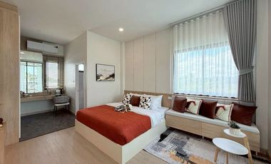 🏡 Luxury 2-Storey Modern Pool Villa Show House for Sale in Hang Dong, Chiang Mai