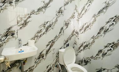 Rumah modern minimalis pinggir jalan view sawah di kota Mataram