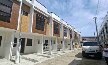 4 Bedroom Townhouse for sale in Banilad Mandaue,Ready for occupancy