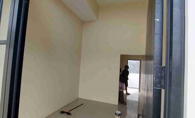 di Rumah di karangbong gedangan